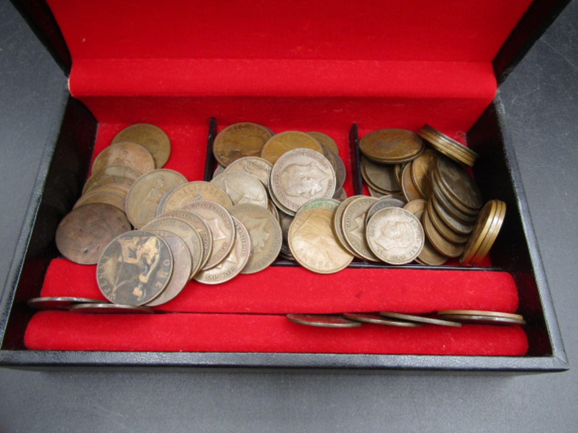 Victoria-QE11 pennies