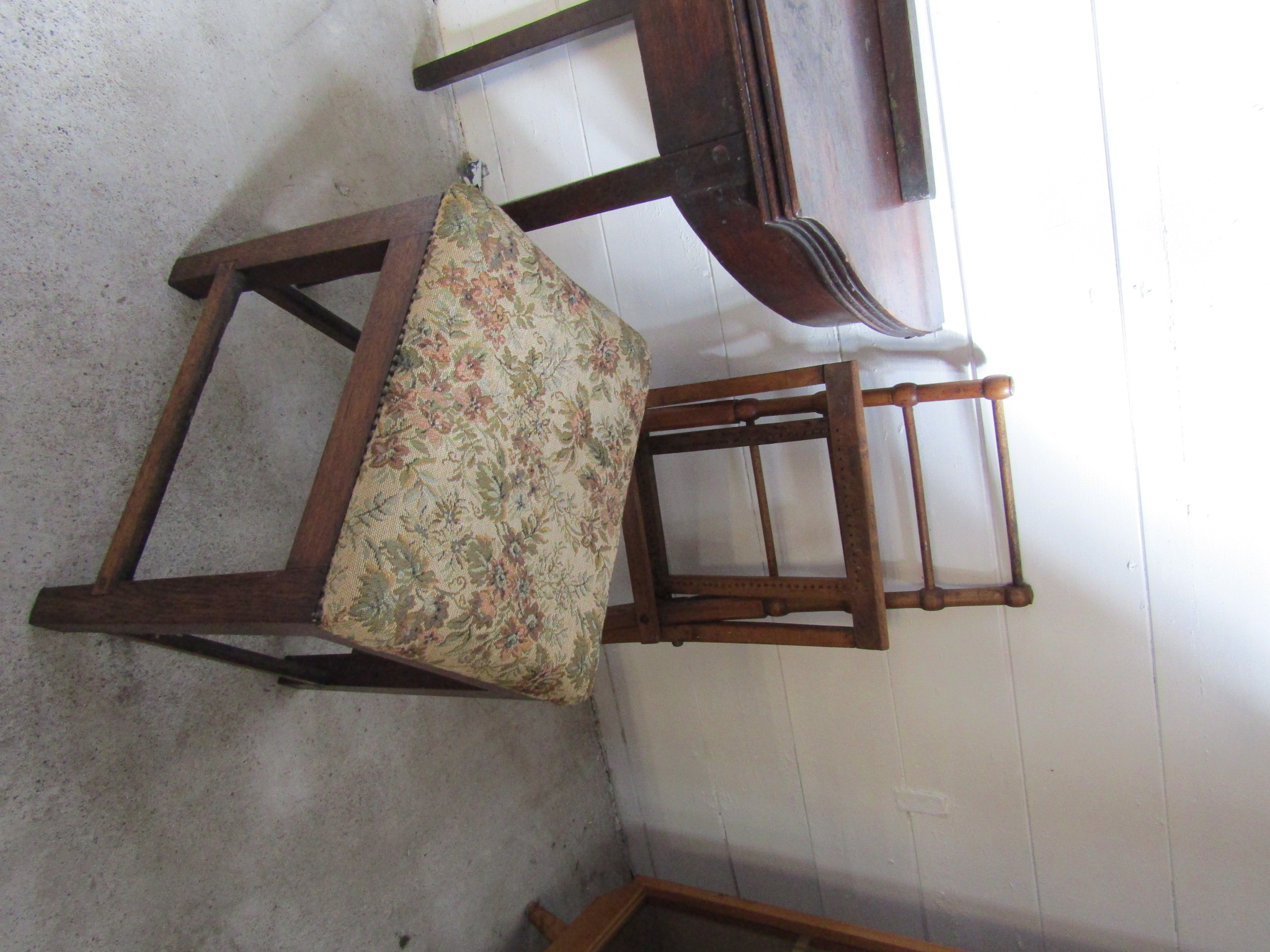 Card table, folding chair frame and stool (card table needs restoration) - Image 2 of 4