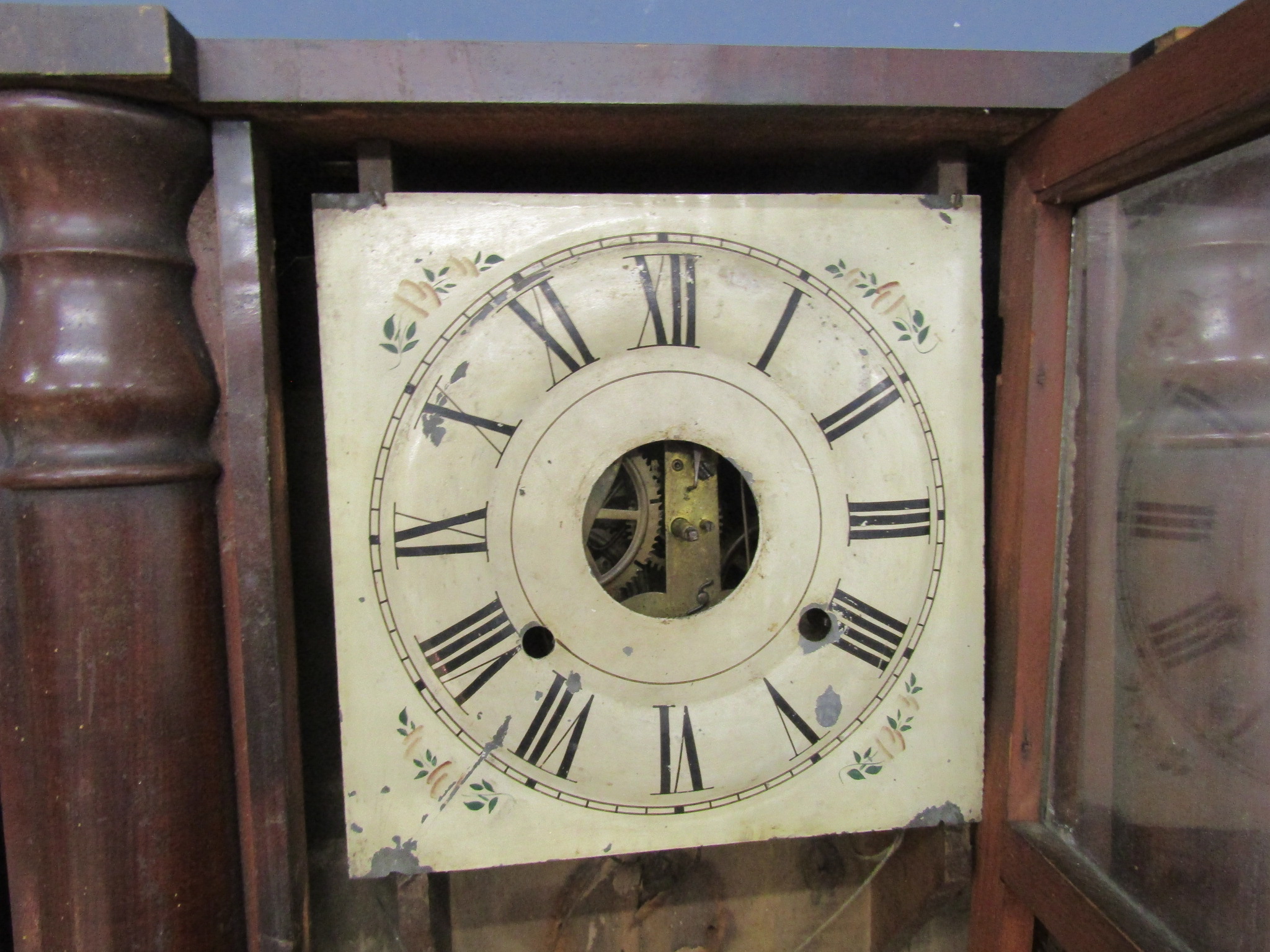 3 American Ogee wall clocks (all in need of some restoration) - Image 11 of 12