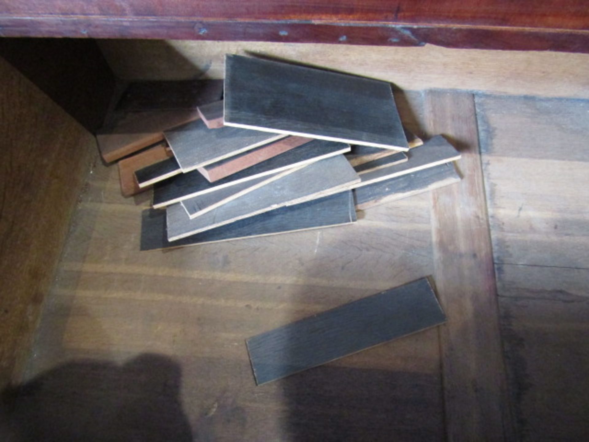 A Georgian mahogany secretaire chest  108Wx58Dx97H cm - Image 9 of 13