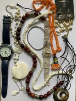 Costume jewellery to include: Siam silver bracelet, shell necklaces and titanium bracelet in silk