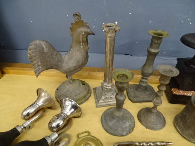 Mixed metalware and collectables to include chess sets and horns etc - Image 5 of 7