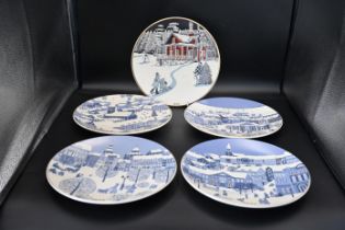 5 Arabia Finland Christmas plates for years 1985, 86, 87, 89 and 1990, each 22.5cm diam