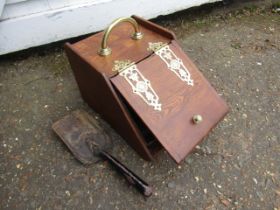 Coal scuttle (doesn't close) with shovel (doesn't fit in back rack) has coal inside!