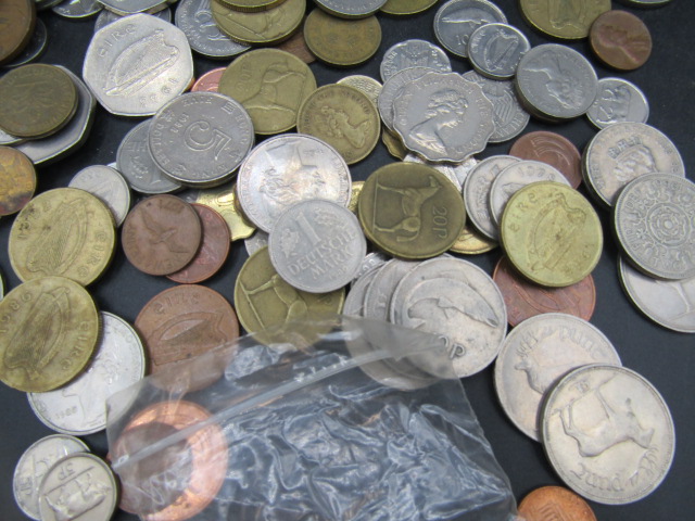 Foreign coinage - Image 7 of 7