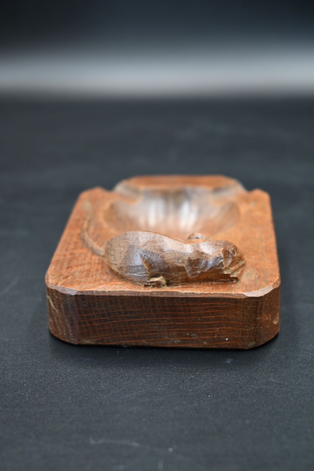 Mouseman - oak ashtray, canted rectangular form carved with a mouse signature, by the workshop of - Image 6 of 8