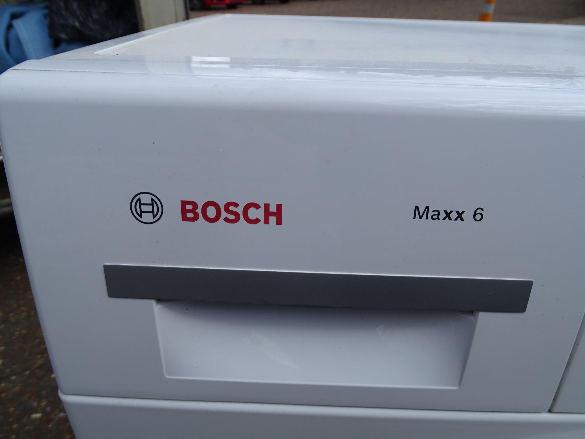 Bosch washing machine from a house clearance - Image 2 of 2