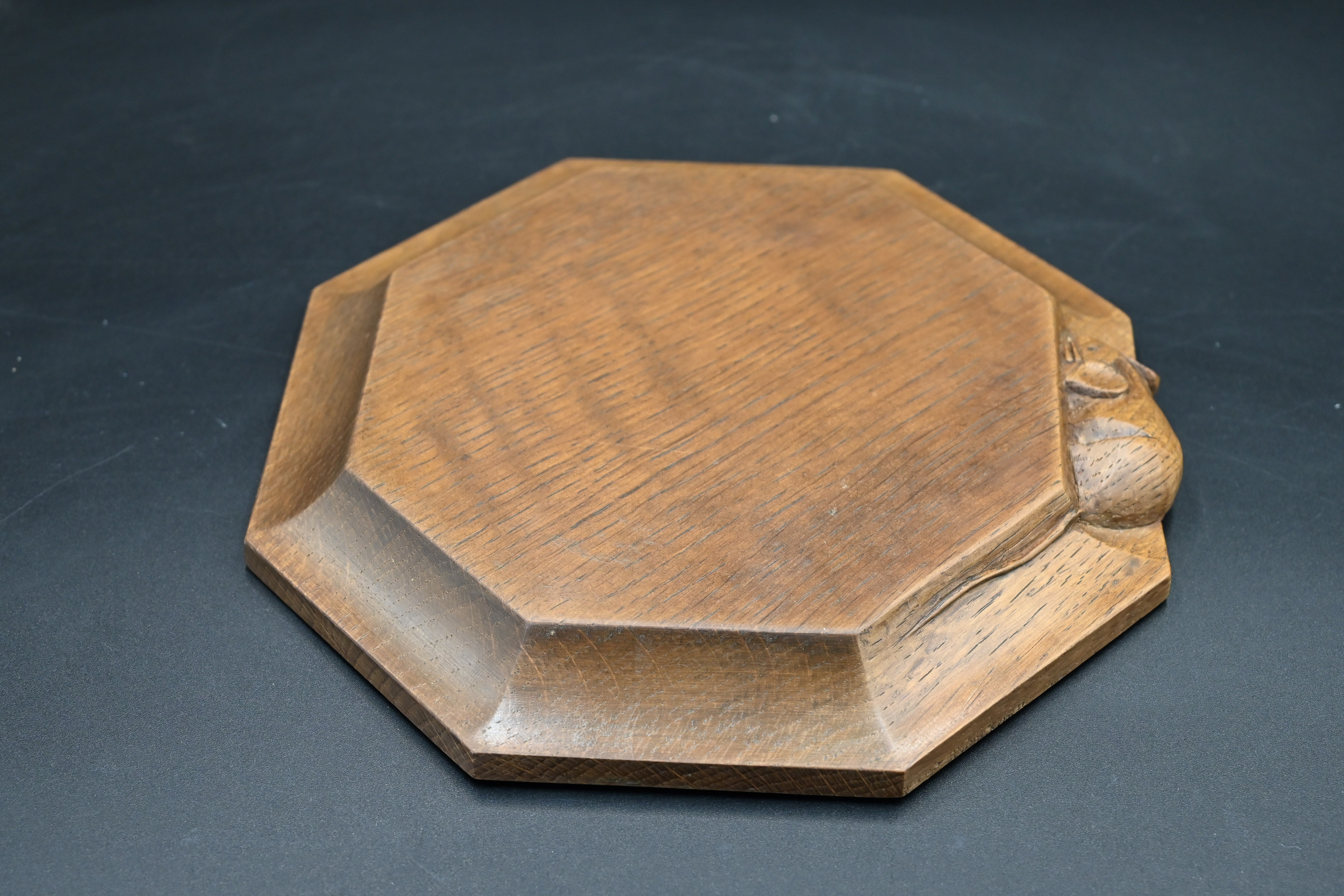 Mouseman - an oak octagonal cheeseboard / pot stand with a mouse signature, by the workshop of - Image 2 of 6