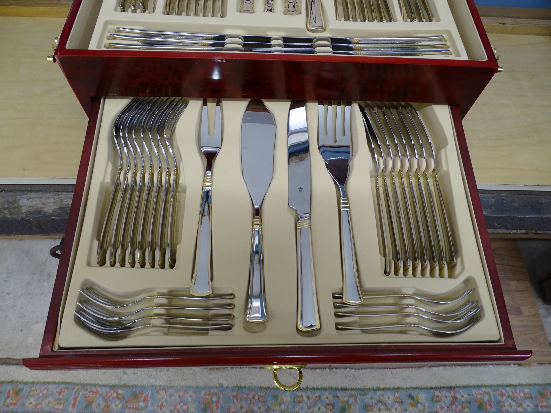 S.B.S 86 Piece stainless steel canteen of cutlery (8 place settings) - Image 5 of 6