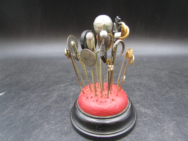 21 stick pins - 3x 9ct gold with ebony and leather base - Image 3 of 4