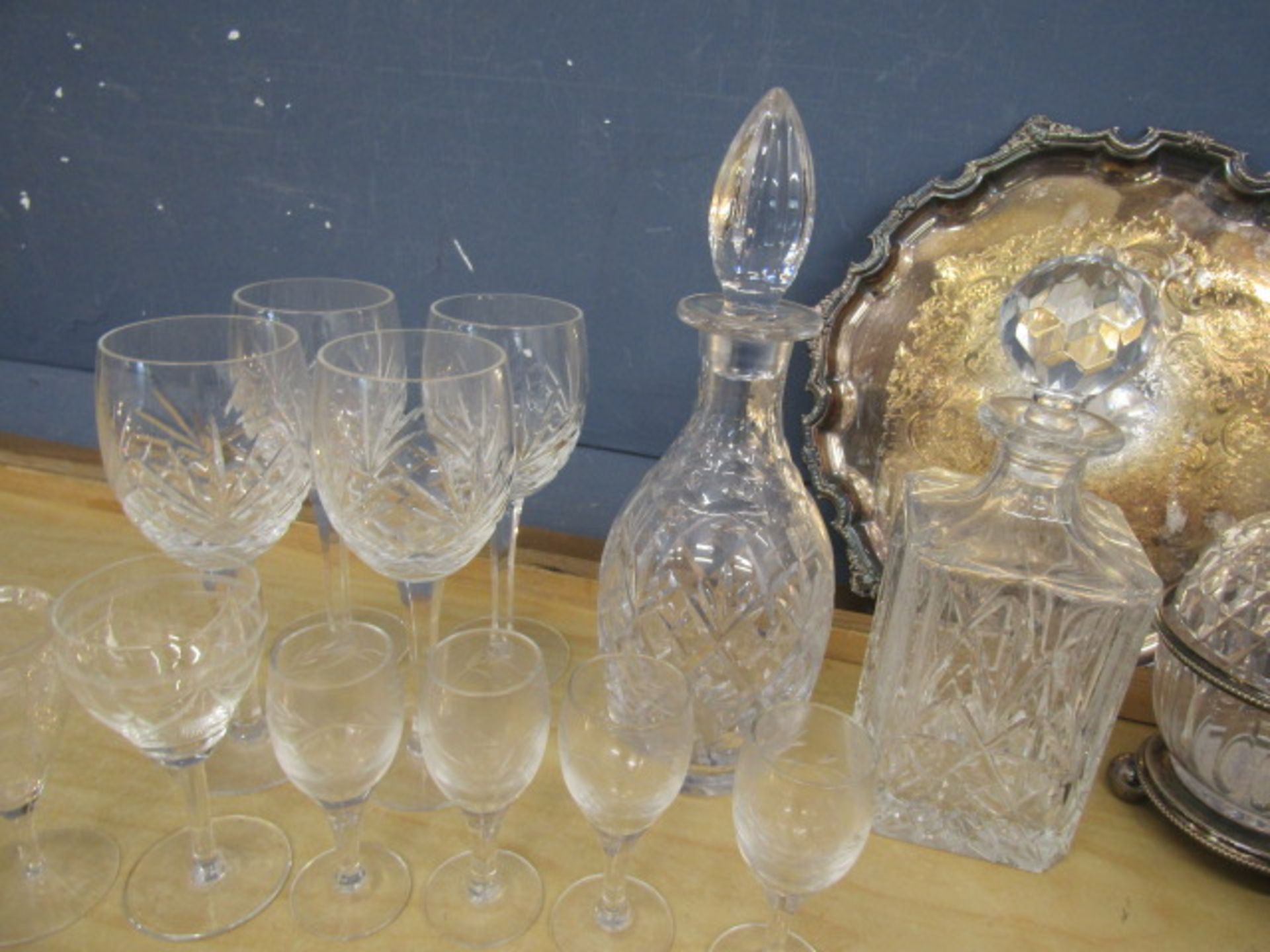Decanters. glasses and tray - Image 3 of 4