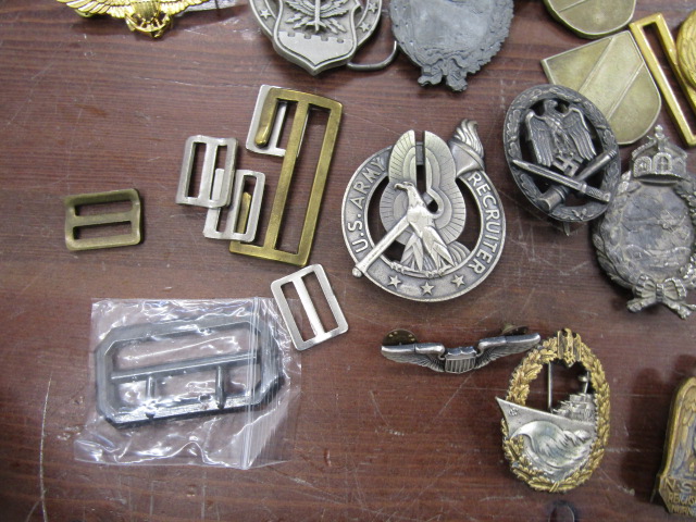 ** description change* Various Military insignia most REPRO - Image 7 of 8
