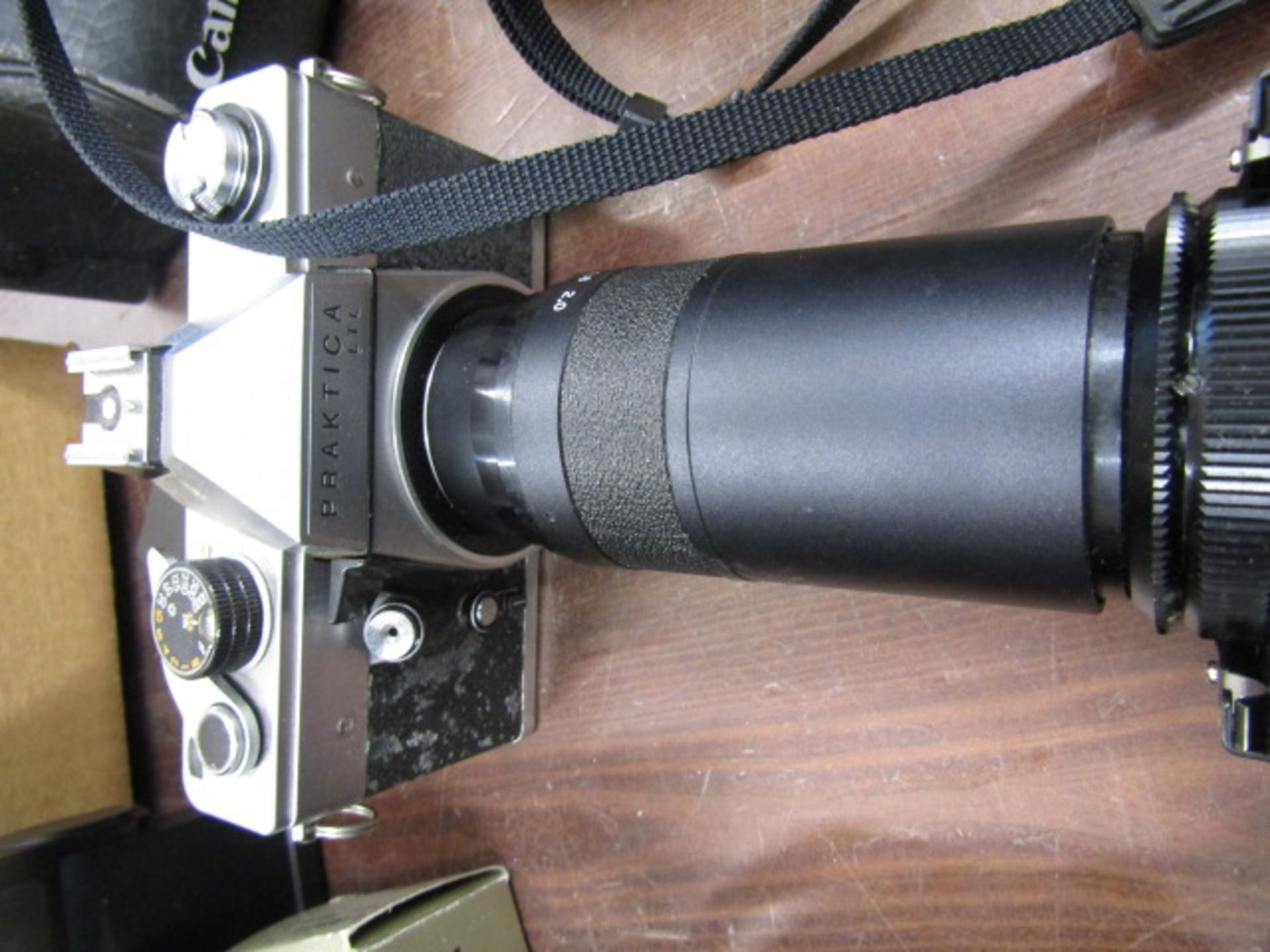 Various camera's, video camera and binoculars - Image 5 of 9