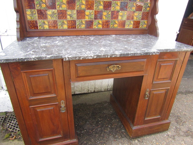 Antique  marble topped washstand with tiled and mirrored back - Image 4 of 6