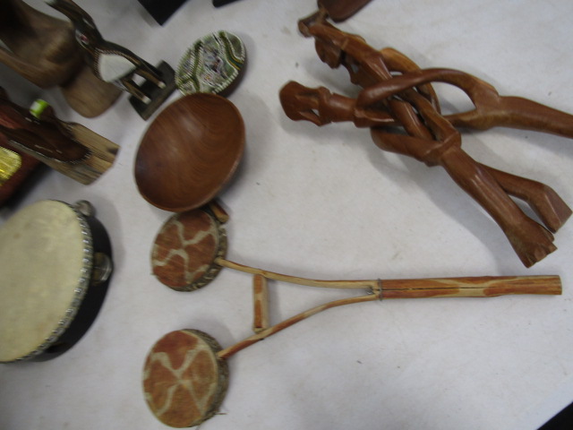 Treen Tribal items and instruments - Image 4 of 4