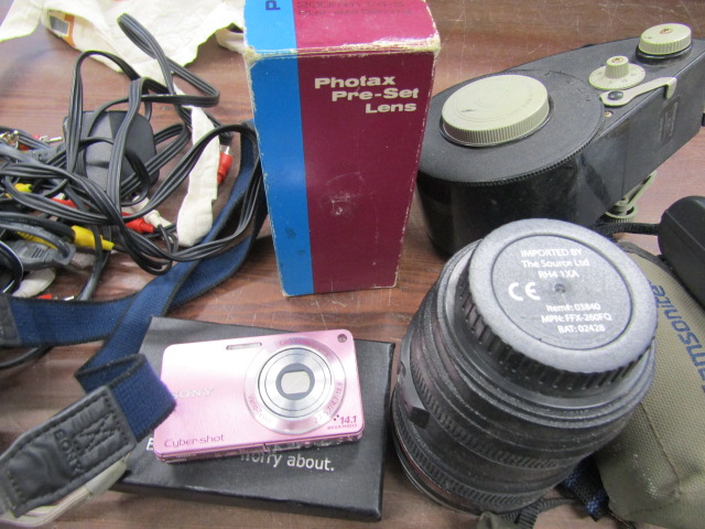 Various camera's and video camera - Image 6 of 8