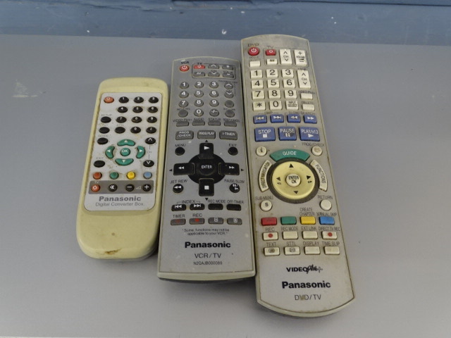 Panasonic DVD recorder and VHS player with remotes from a house clearance - Image 2 of 3