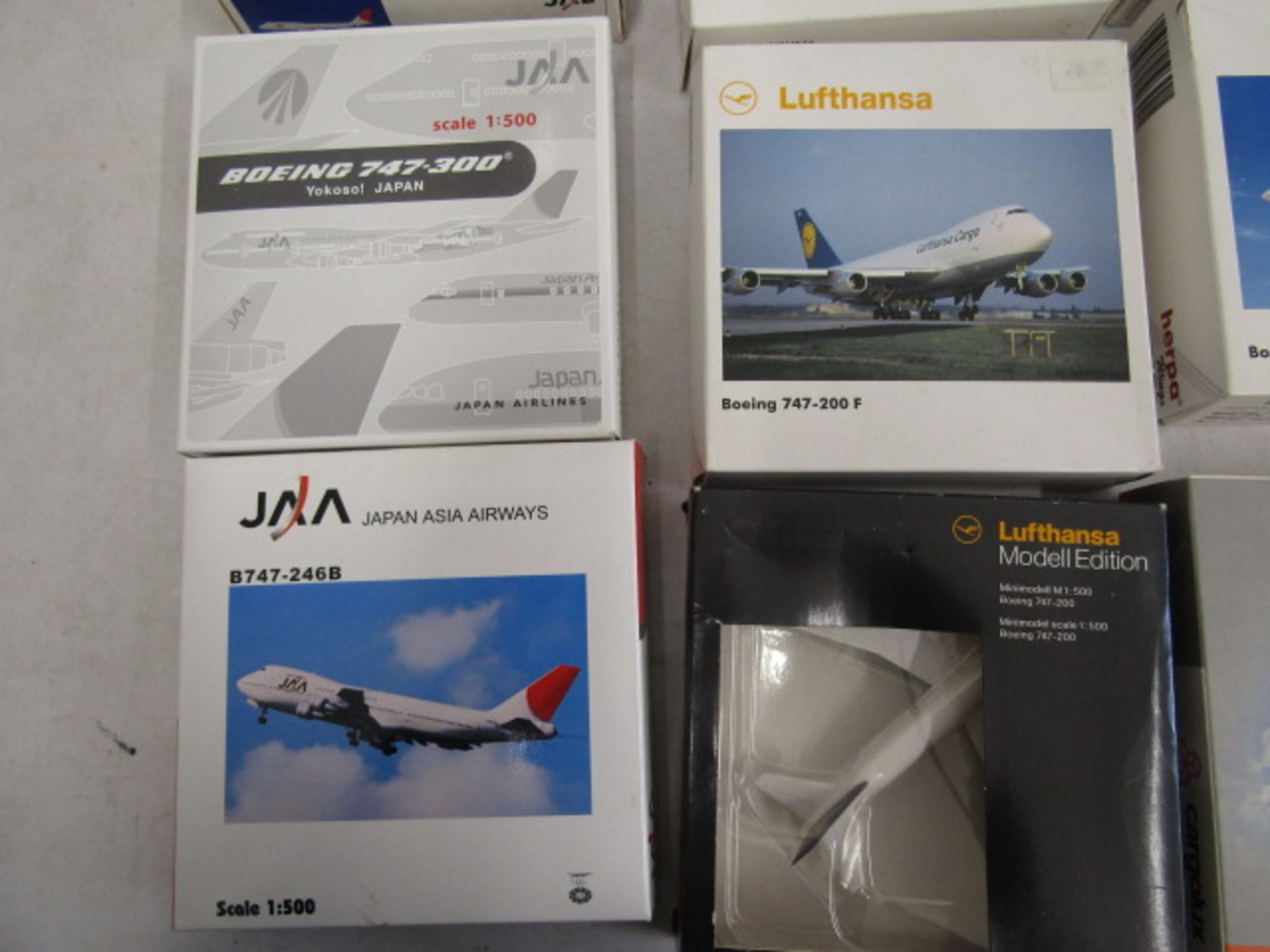 17 die cast aircraft models - Image 2 of 6