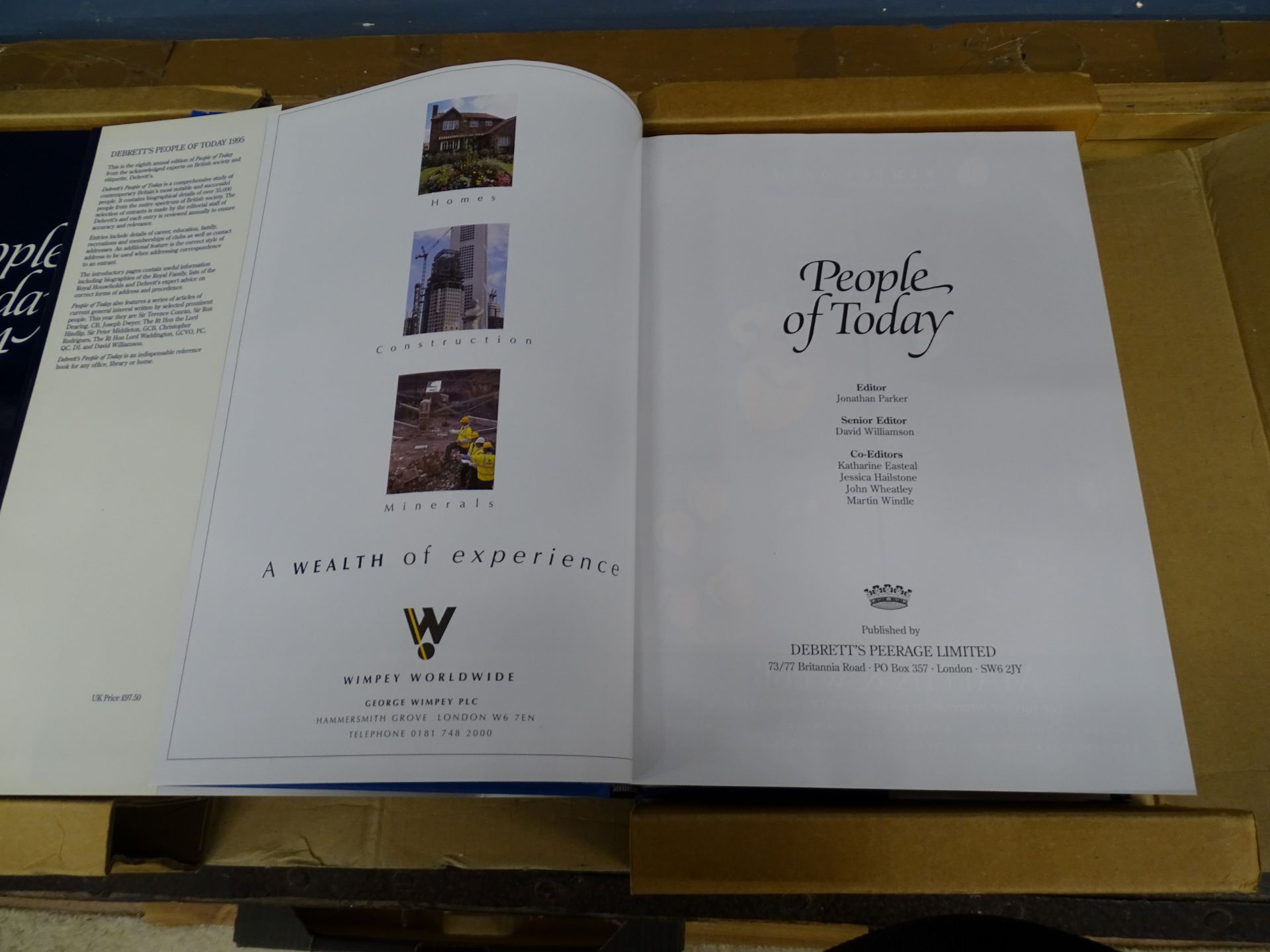 Debretts 'People of Today' 1994 and 1995 hardback books - Image 4 of 4