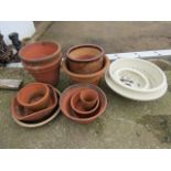 Quantity terracotta pots