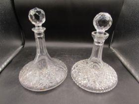 2 ships decanters
