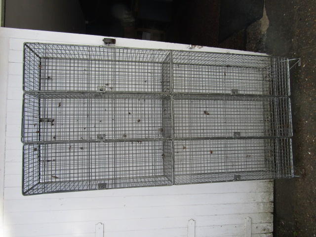 Wire 6 section 'locker' unit