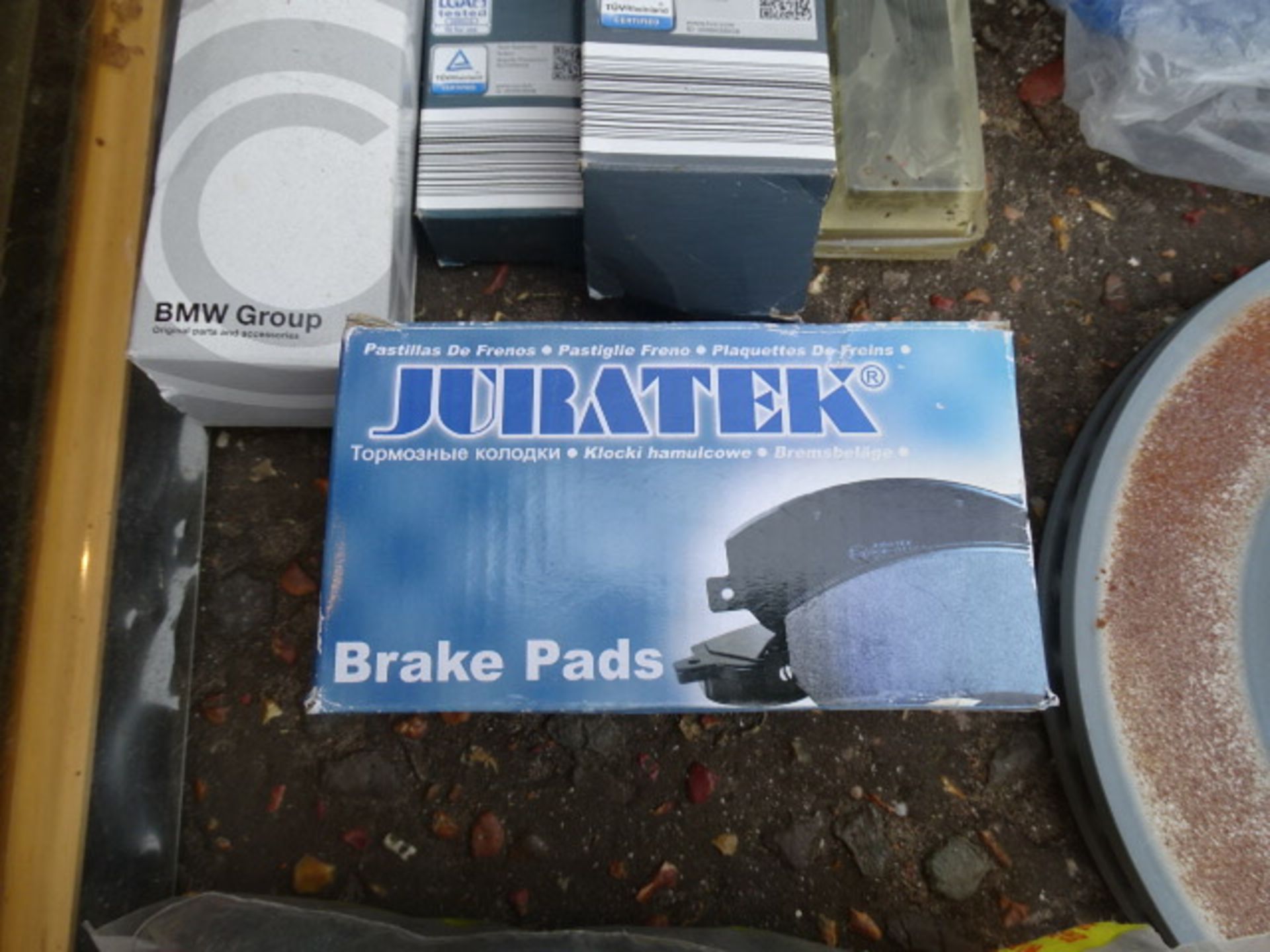 Car windscreen wipers, brake pads and tarpaulin etc - Image 2 of 6