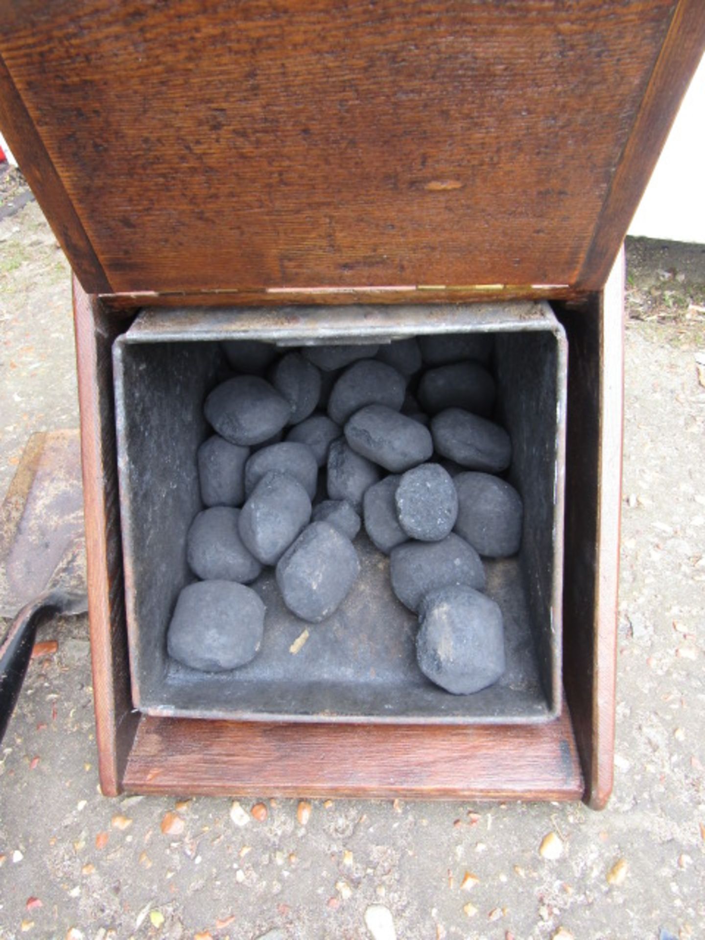 Coal scuttle (doesn't close) with shovel (doesn't fit in back rack) has coal inside! - Image 3 of 3