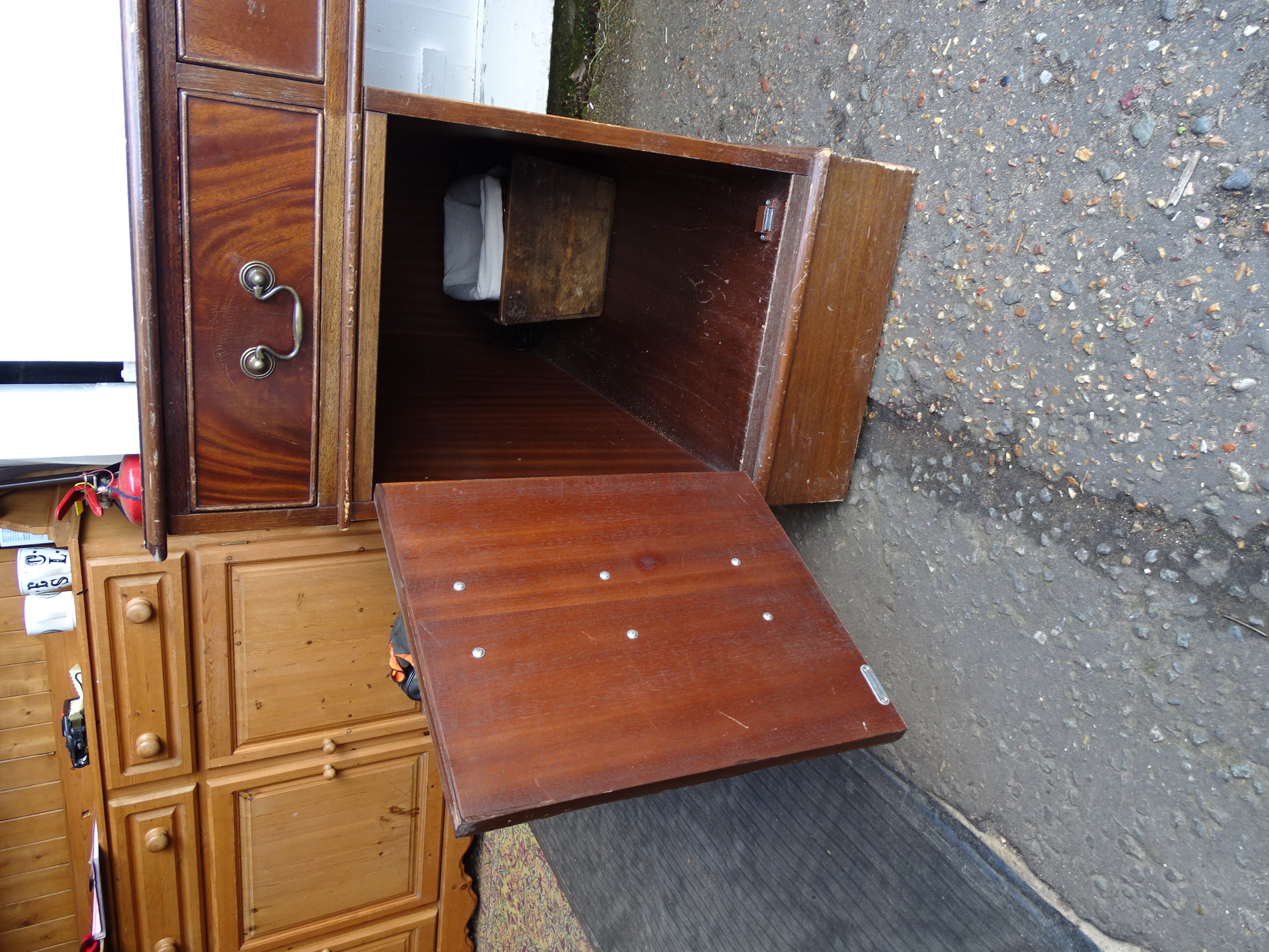 Mahogany twin pedestal desk H80cm W153cm D90cm approx - Image 4 of 4