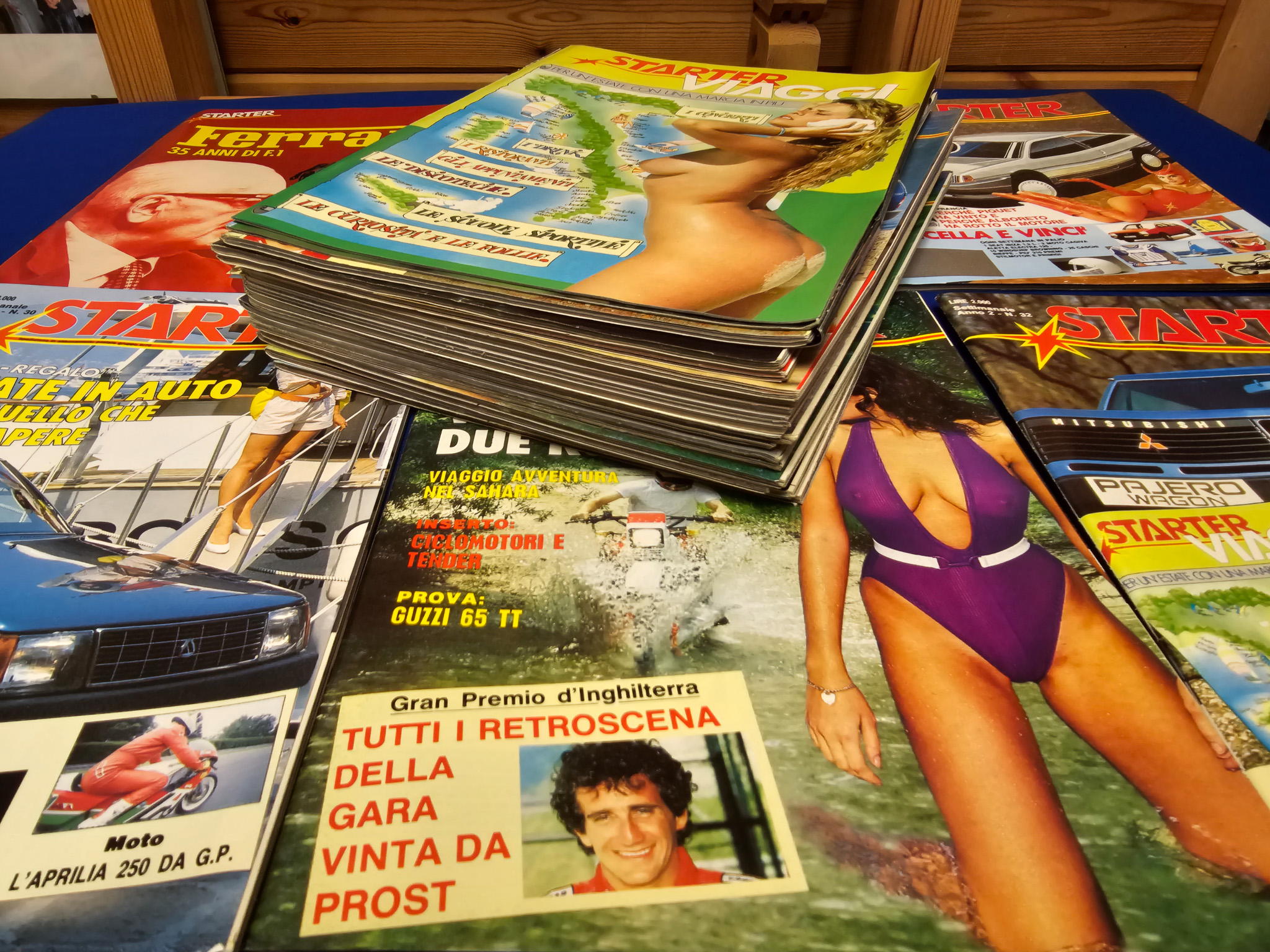 Large Collection of Starter Magazines Italian Cars and Glamour Ladies Ferrari alpha etc - Image 2 of 17