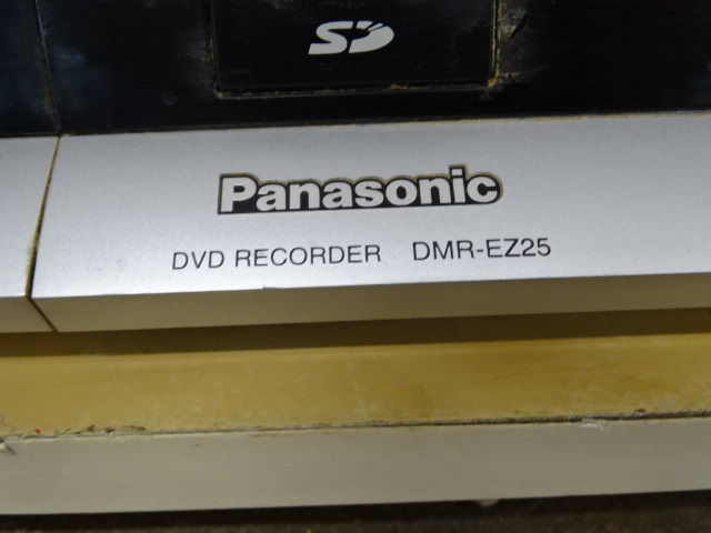 Panasonic DVD recorder and VHS player with remotes from a house clearance - Image 3 of 3