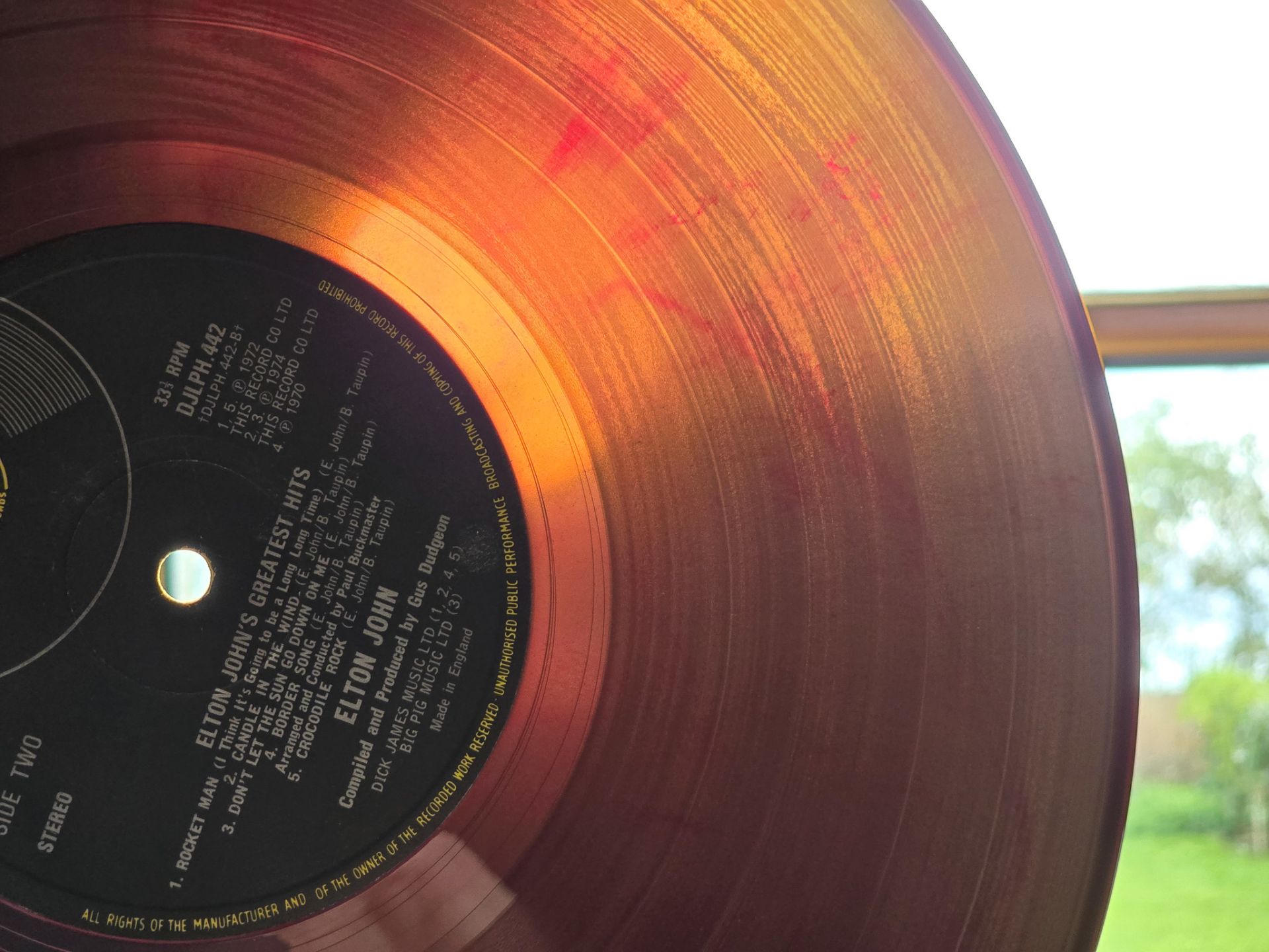 Elton John – Greatest Hits Red Splatter UK 1st issue vinyl LP - Image 3 of 9