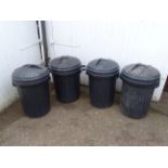 4 Plastic dustbins with lids