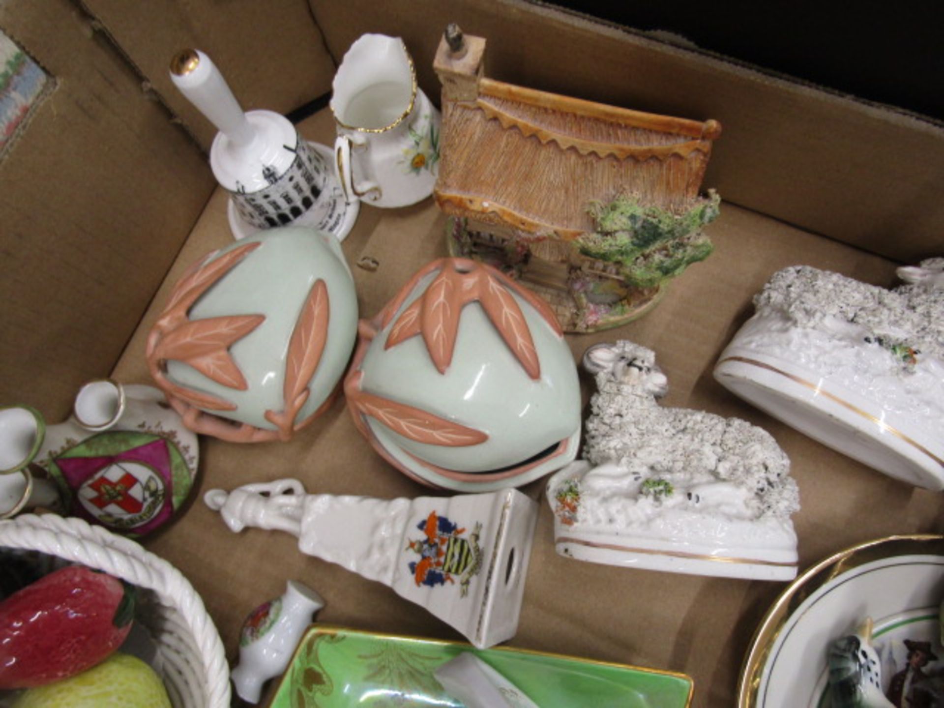 4 boxes various ceramics inc Royal Albert, Wade, Poole etc etc - Image 7 of 12