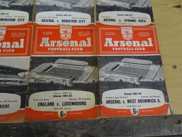 33 Mostly 1960's Arsenal football programs - Image 11 of 19