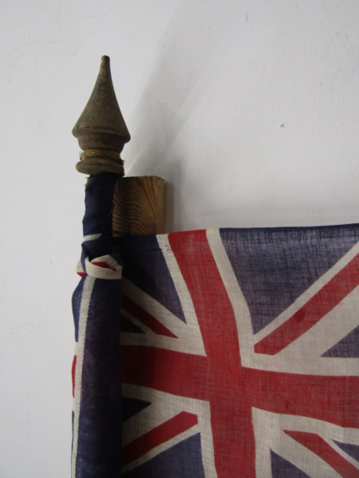 A vintage 'England Made' commemorative flag on pole - Image 4 of 5