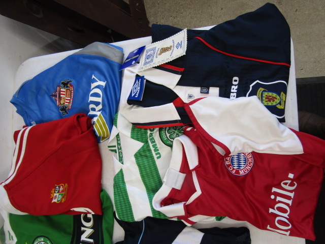 Various football shirts inc Spurs, West Ham, Celtic etc plus a rugby shirt - Image 5 of 5