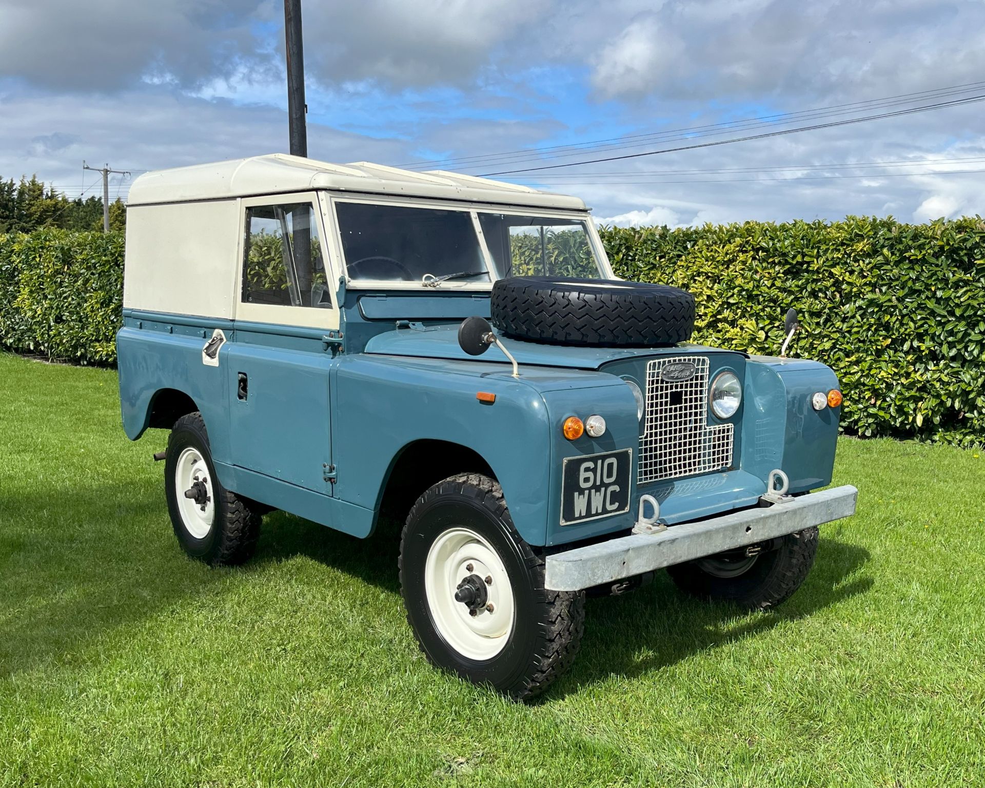 1962 Land Rover 88 Series II, petrol 2.25 litre engine, blue with 64,078 showing on the milometer, - Image 5 of 14