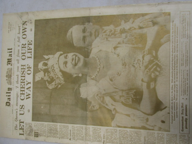 Gold edition 1953 commemorative newspaper - Image 3 of 3