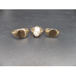 3 x 9ct gold rings (to include a cameo ring) one ring has been cut, 9.51g total lot weight