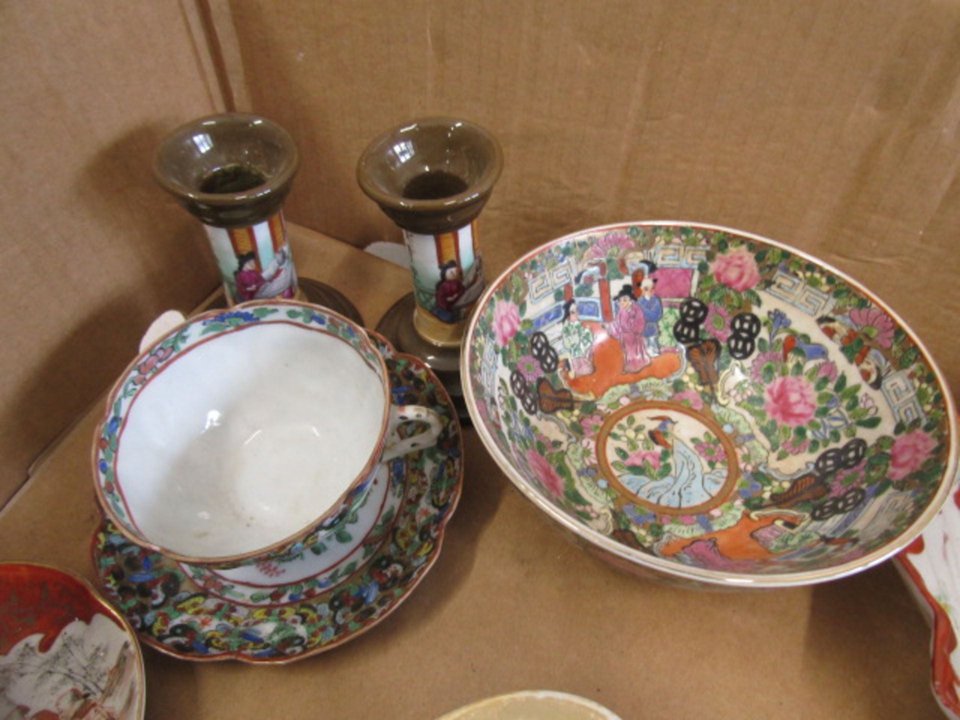 Oriental ceramics and 5 blue and white plates - Image 2 of 6