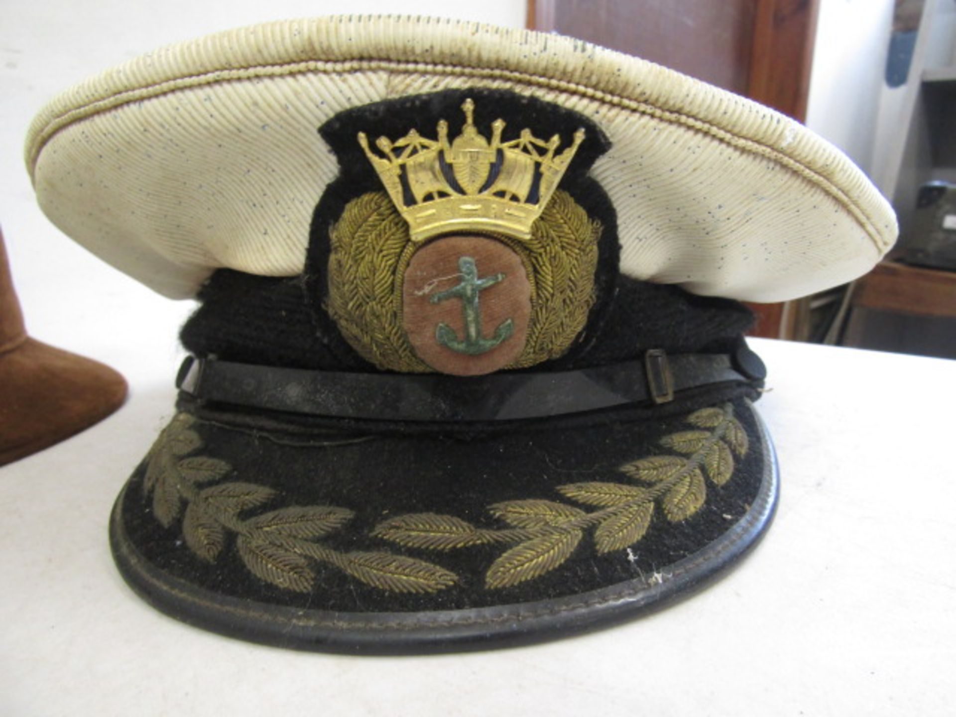 2 vintage Naval caps and 2 vintage riding hats(FOR DISPLAY ONLY!) - Image 3 of 5