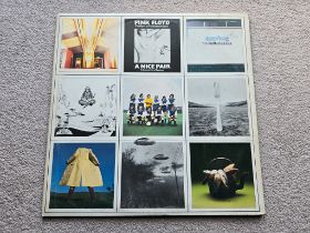Pink Floyd – A Nice Pair Near Mint 1st UK 2 LP "Phang" sleeve Gram. Rim Text