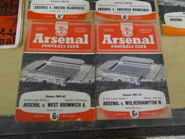 33 Mostly 1960's Arsenal football programs - Image 17 of 19