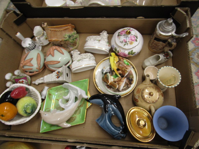 4 boxes various ceramics inc Royal Albert, Wade, Poole etc etc - Image 4 of 12