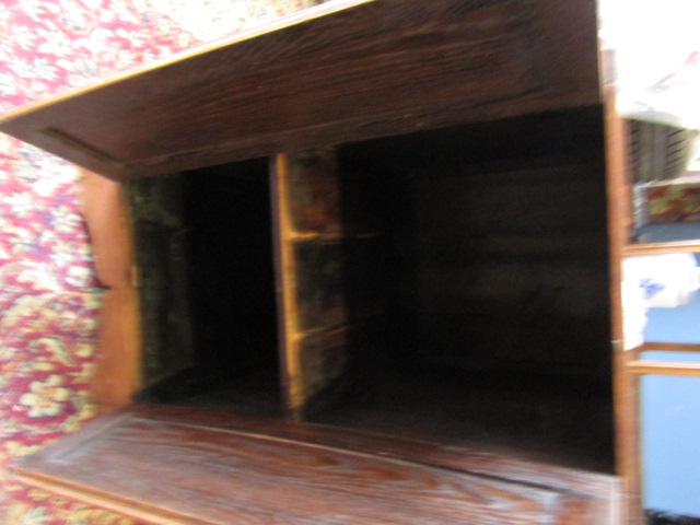 An oak base cabinet (from a desk) - Image 4 of 4