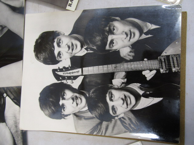 Celebrity photo's inc Beatles, some with autographs, Screen stars scrap book, picture card album - Image 2 of 26