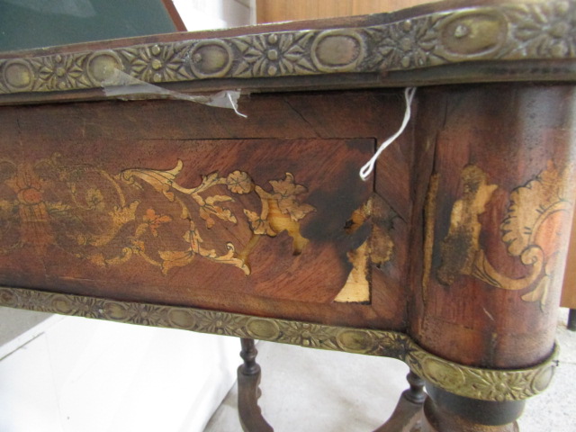 French Louis XVI style penwork decorated and brass mounted fold over games table - Image 4 of 8