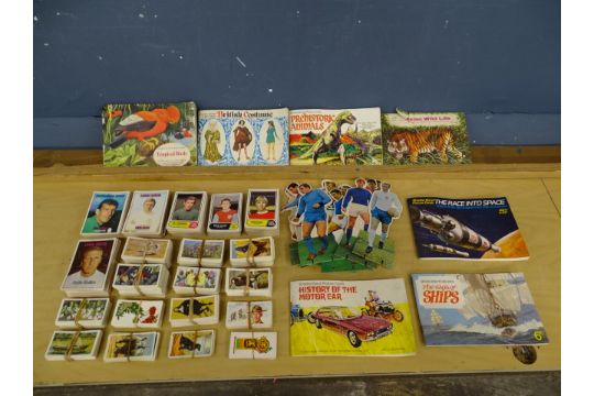 Vintage football cards and cigarette cards - Image 1 of 12