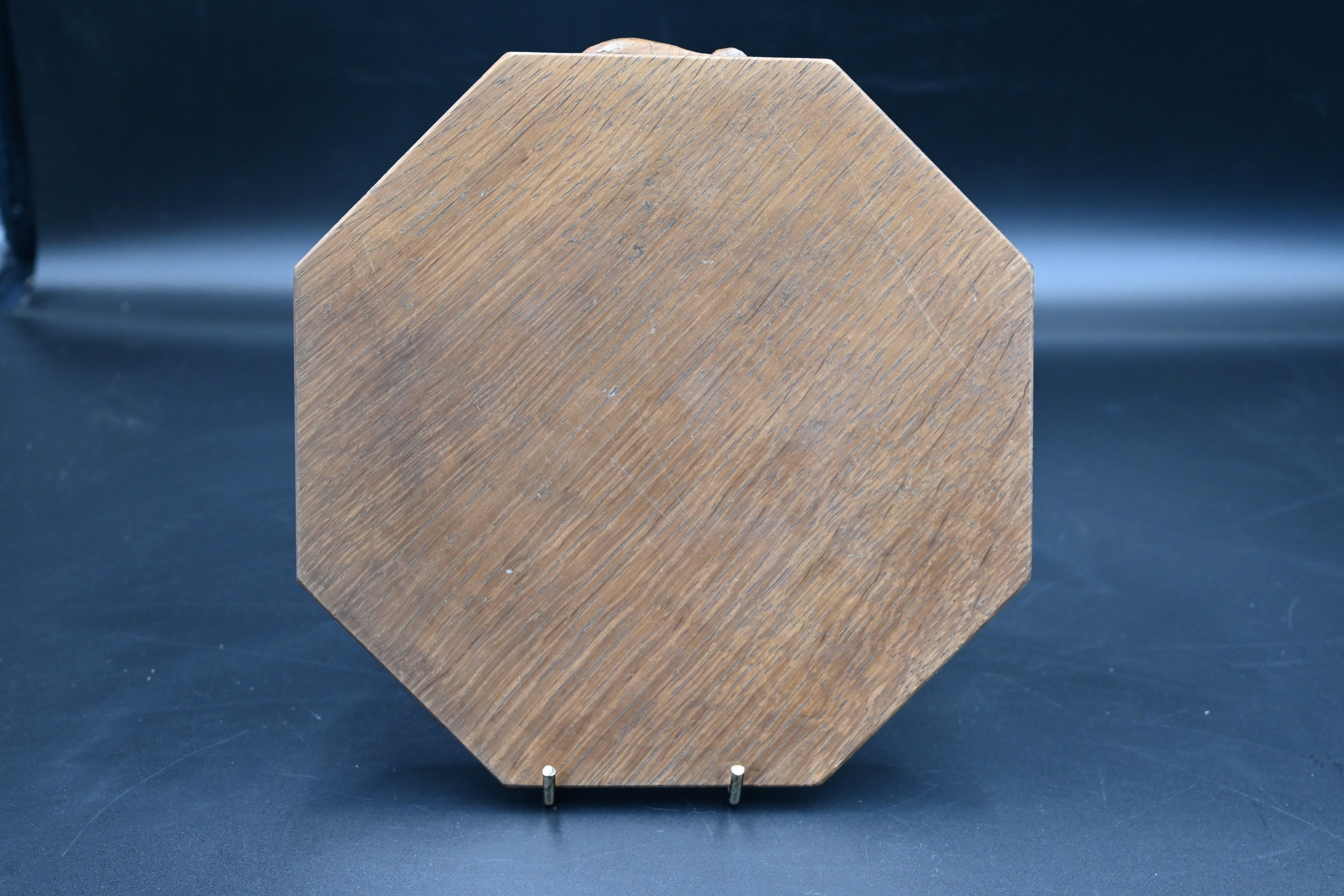 Mouseman - an oak octagonal cheeseboard / pot stand with a mouse signature, by the workshop of - Image 5 of 6